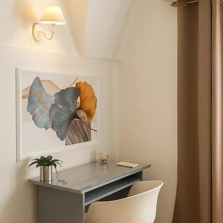 Leuca Bis House